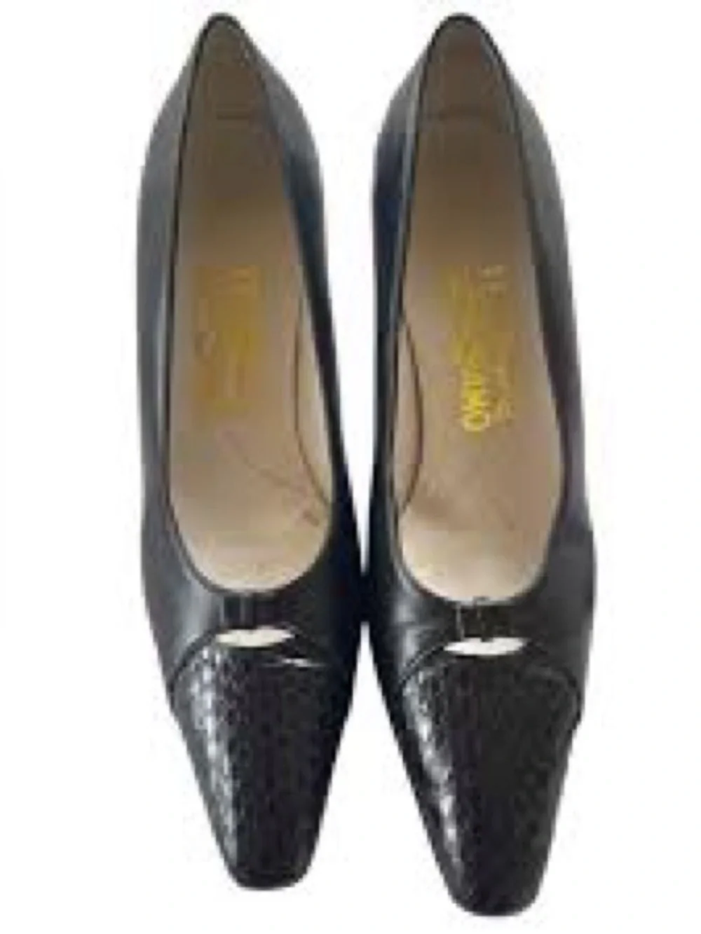 Salvatore Ferragamo Black Leather Pointed Toe Pumps (brand new)